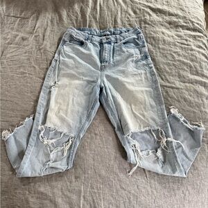 American Eagle Strigid Curvy Mom Jean